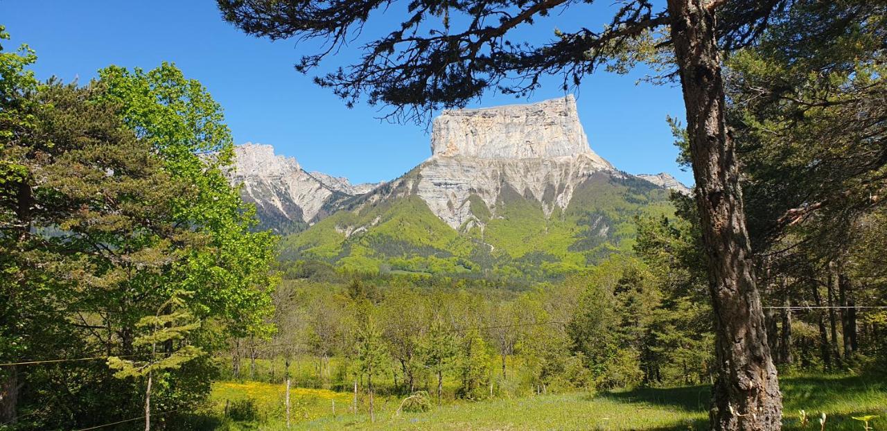 Le Gite Des Vagabonds Chichilianne Exterior foto